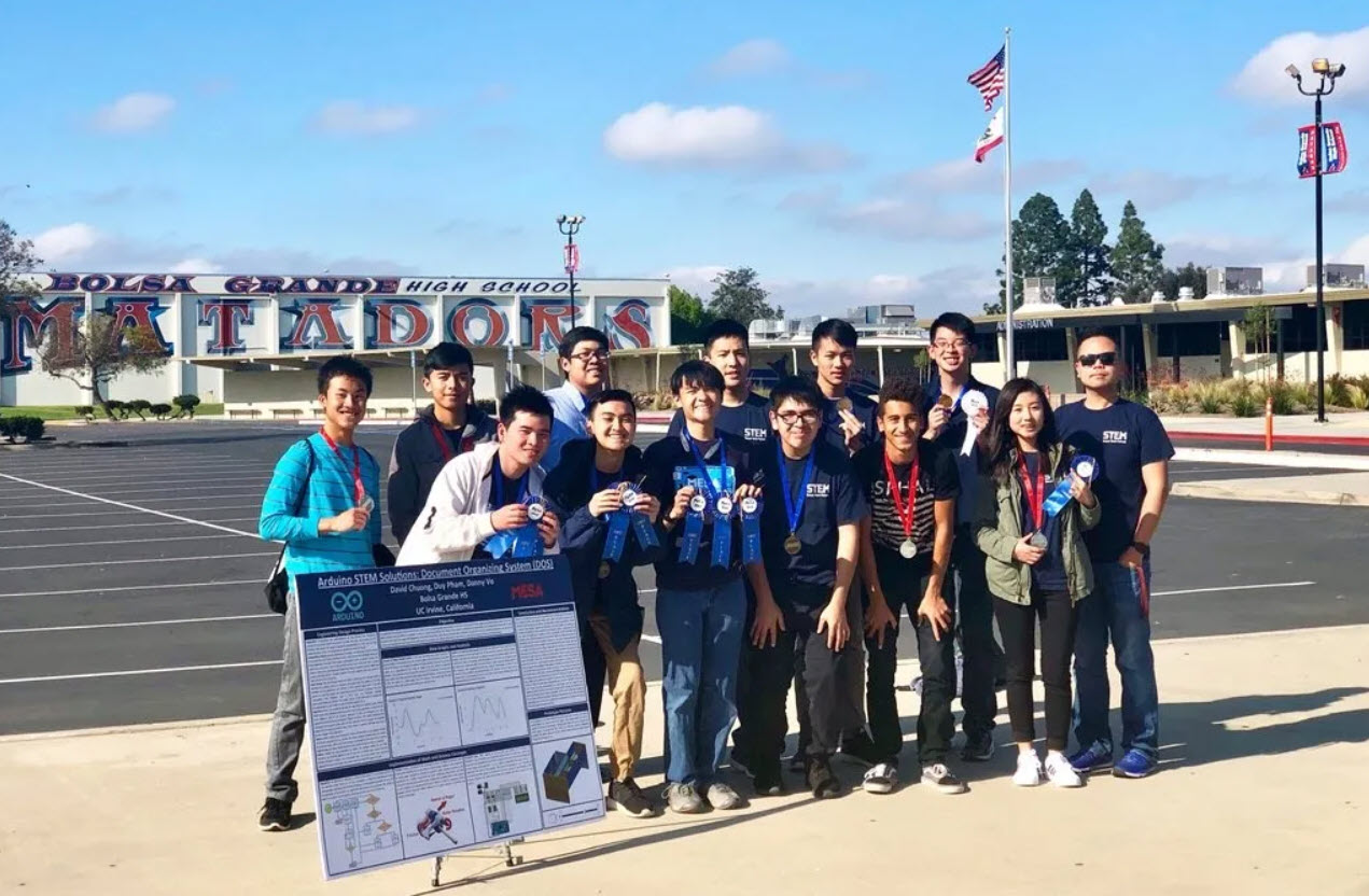 2023-09-04_10-40-33 Bolsa Grande students win STEM honor